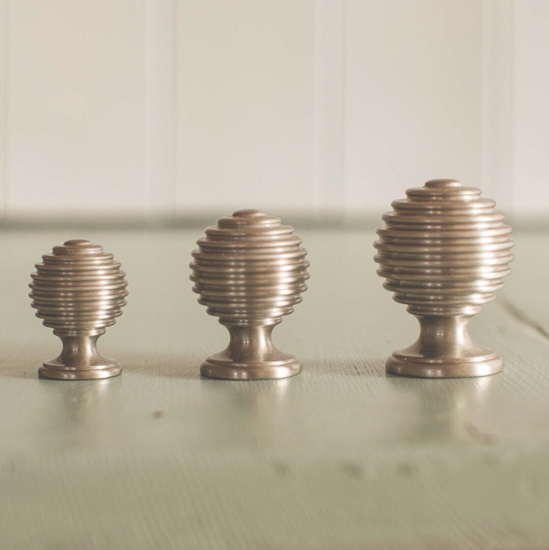 lowres_cabinetknobs_graceglory_productshots_march2014-001_1