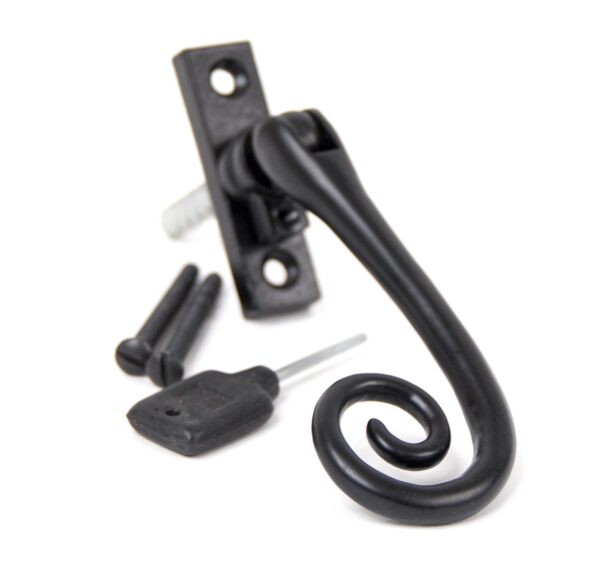 black slim monkeytail espag lh